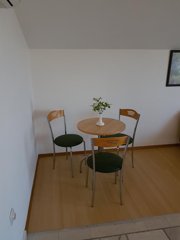 Apartments Plazibat Škrip Dış mekan fotoğraf
