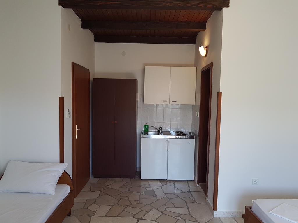 Apartments Plazibat Škrip Dış mekan fotoğraf